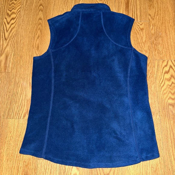 Deep Blue Woolrich Fleece Vest - Picture 2 of 5